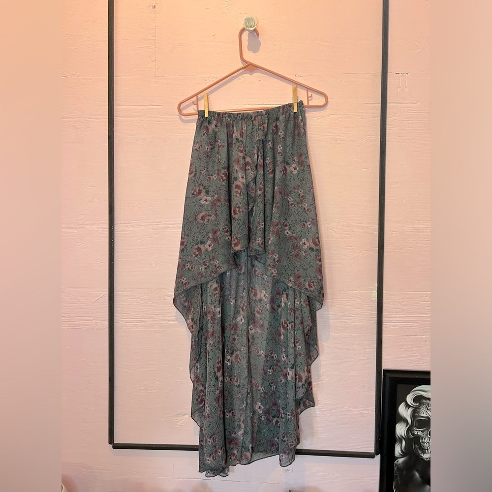 💜00s | Brandy Melville | Floral Waterfall/High Low Sheer Skirt